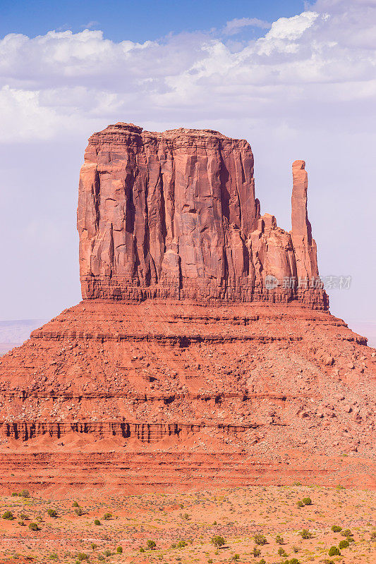 美国犹他州纪念碑谷的西Mitten Butte